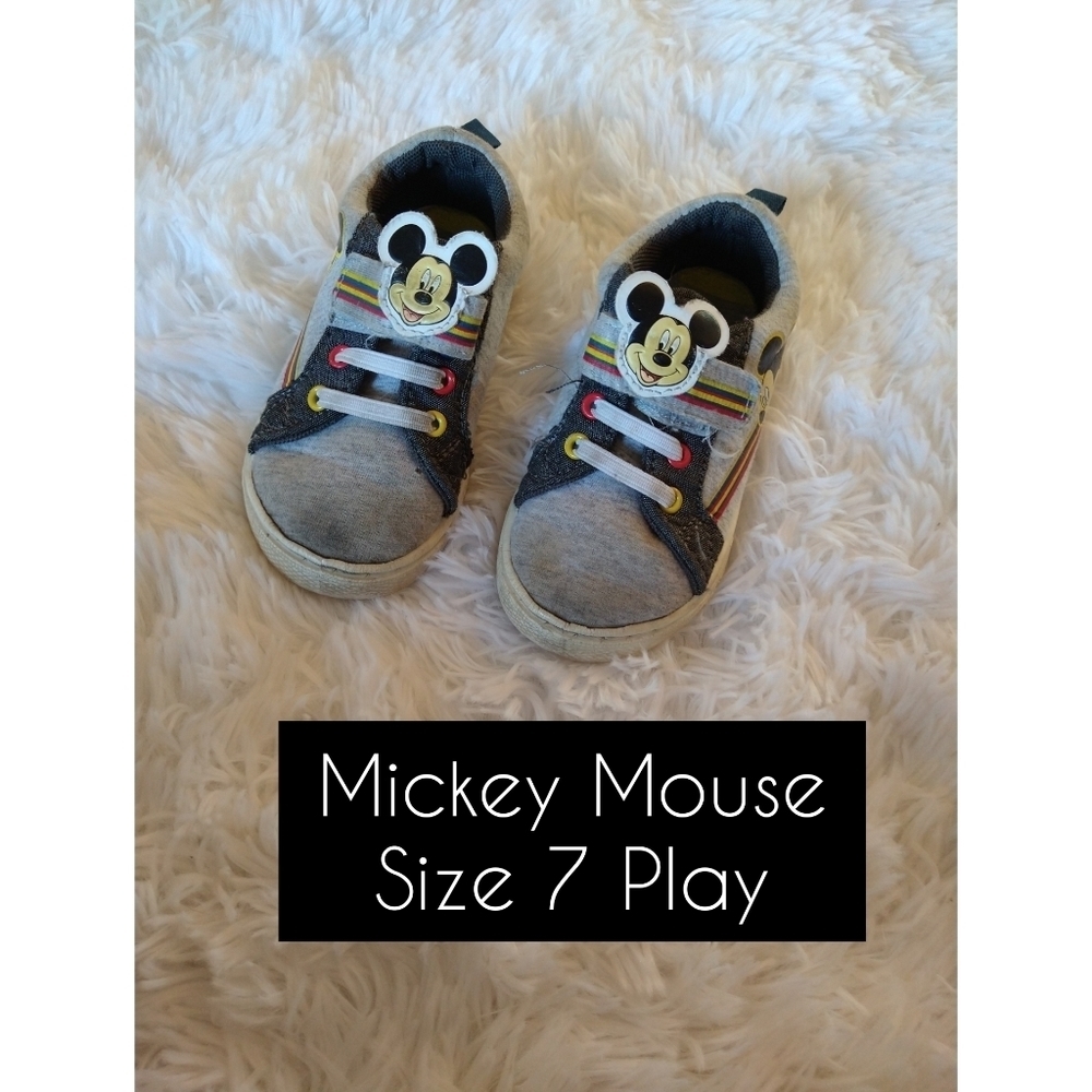 Mickey Mouse Toddler Boys Size 7 Shoes